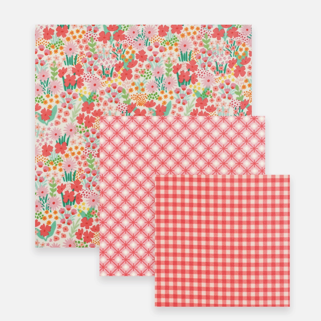 Pink Beeswax Wrap Variety Set is a set of 3 beeswax food wraps in small, medium and large.